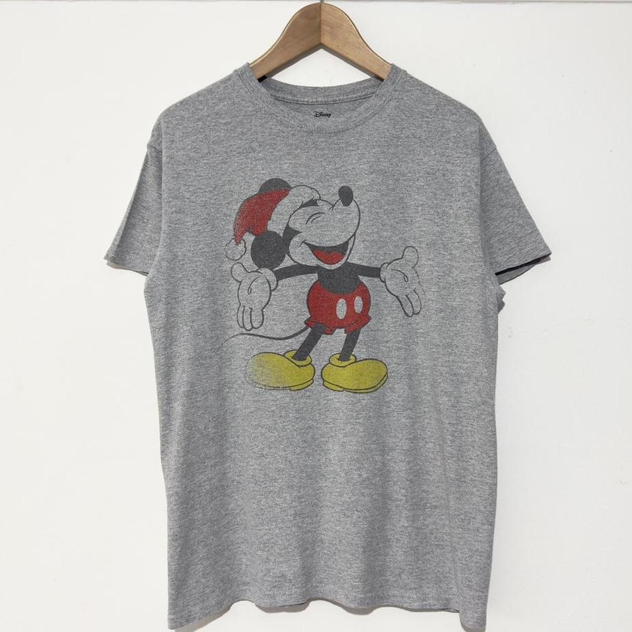 Santa Mickey Disney T Shirt (M)