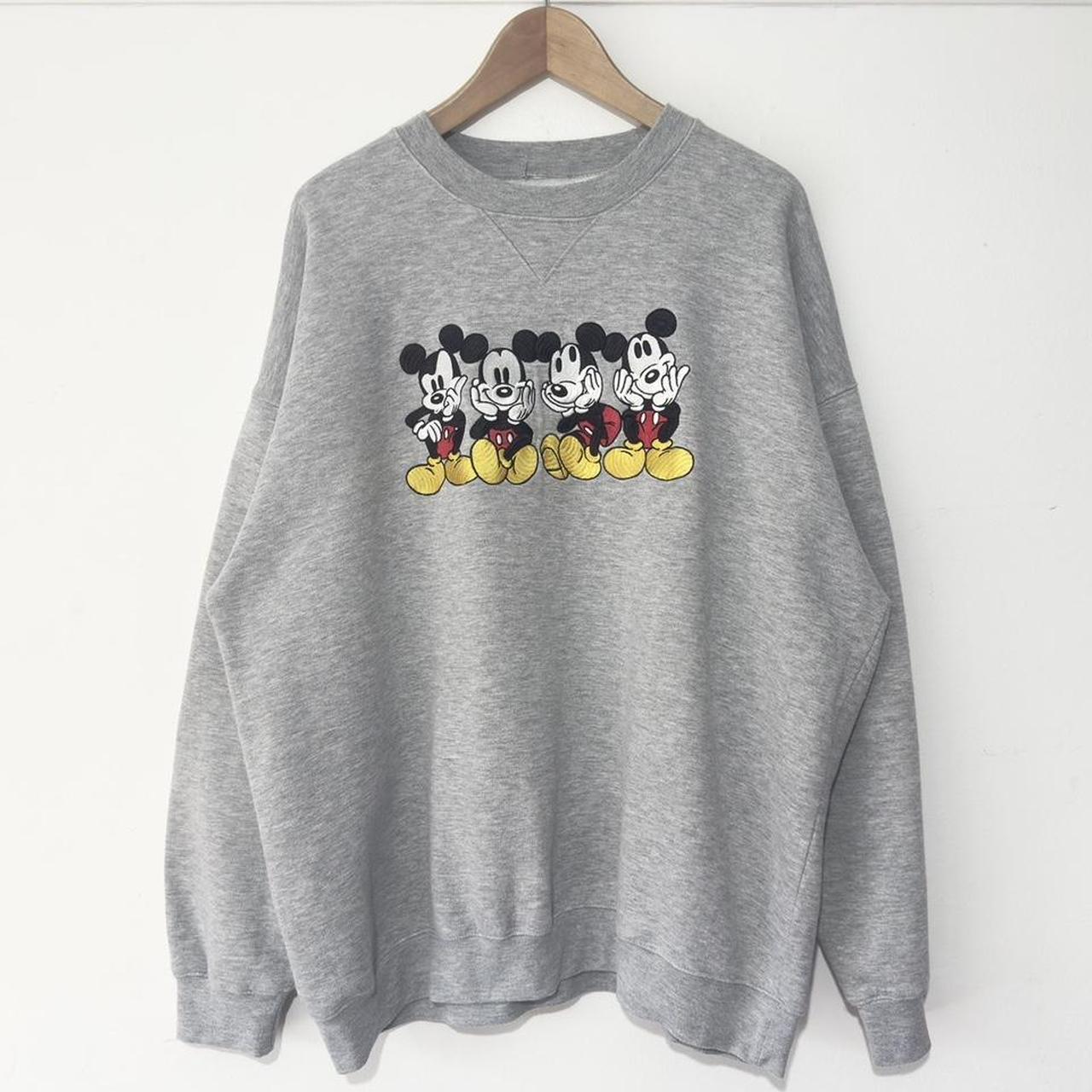 Vintage Mickey Mouse Embroidered Sweatshirt (XXL)