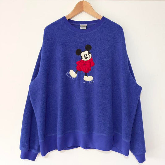 Vintage Mickey Ice Skating 00s Sweatshirt (XXL)
