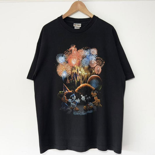 Vintage Walt Disney World Fireworks 00s T Shirt (XL)