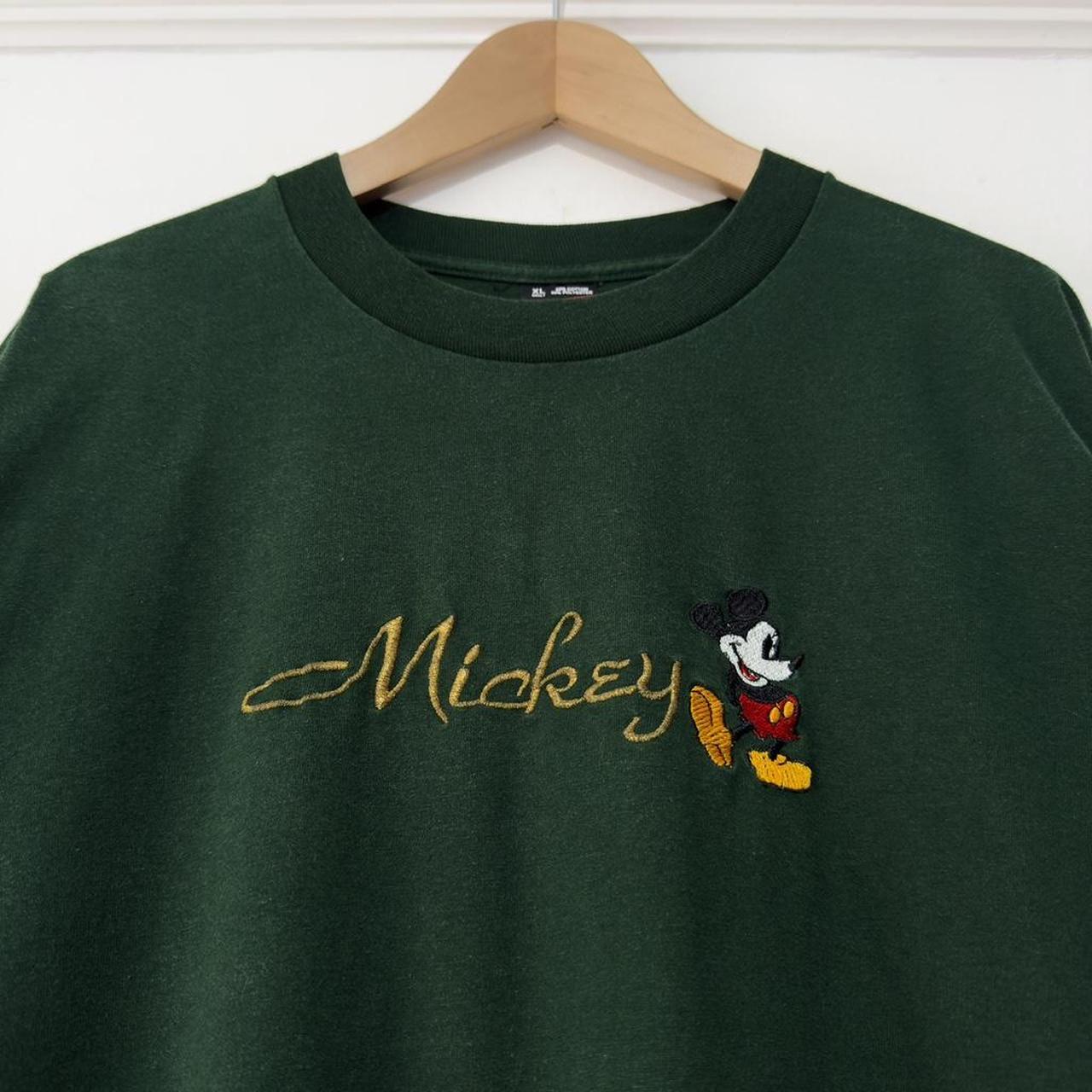 Vintage Mickey Embroidered 90s T Shirt (XL)