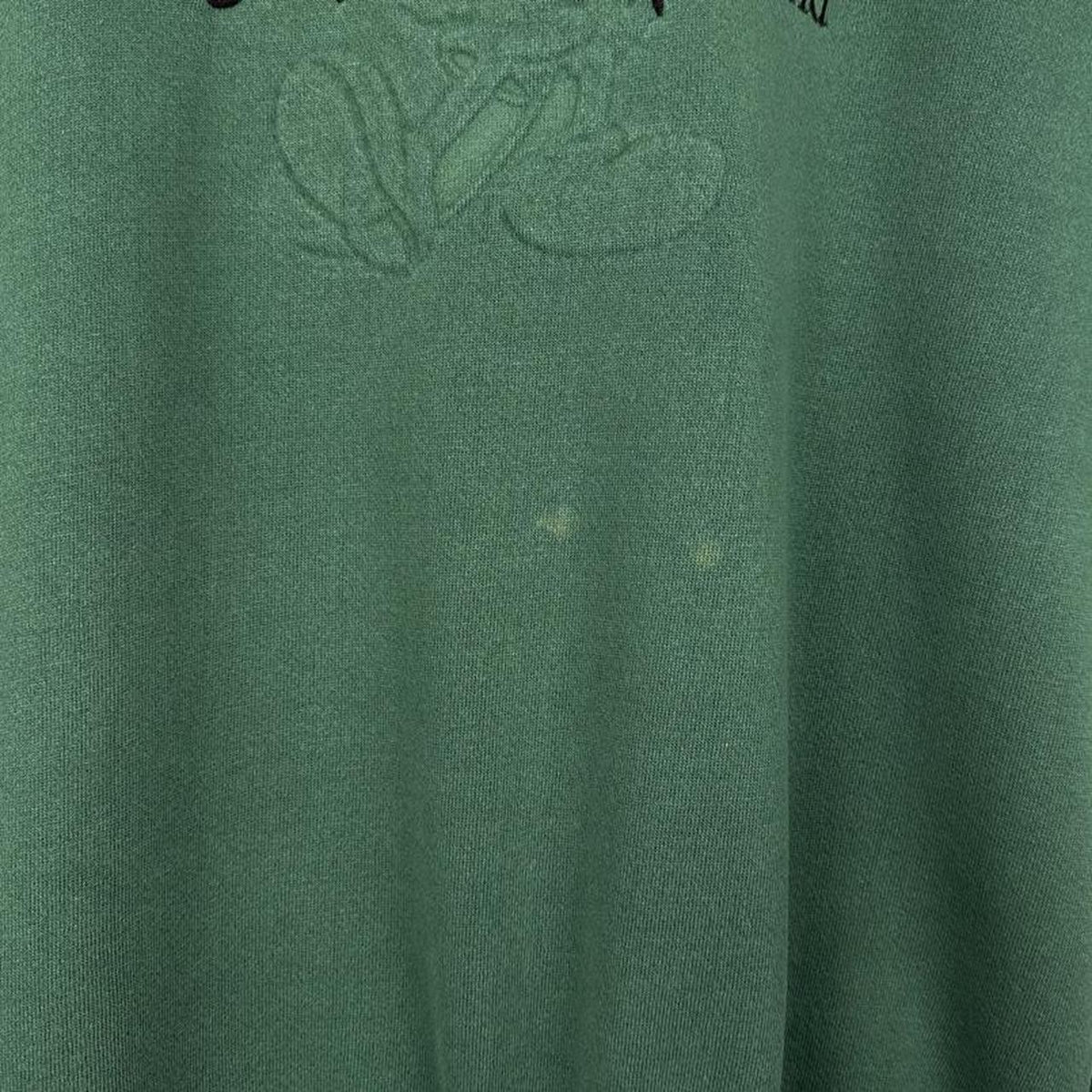 Vintage 00s Walt DIsney World Embossed Green Sweatshirt (L)