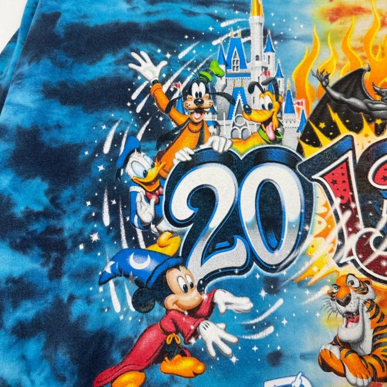 Walt Disney World 2013 Tie Dye T Shirt (L)