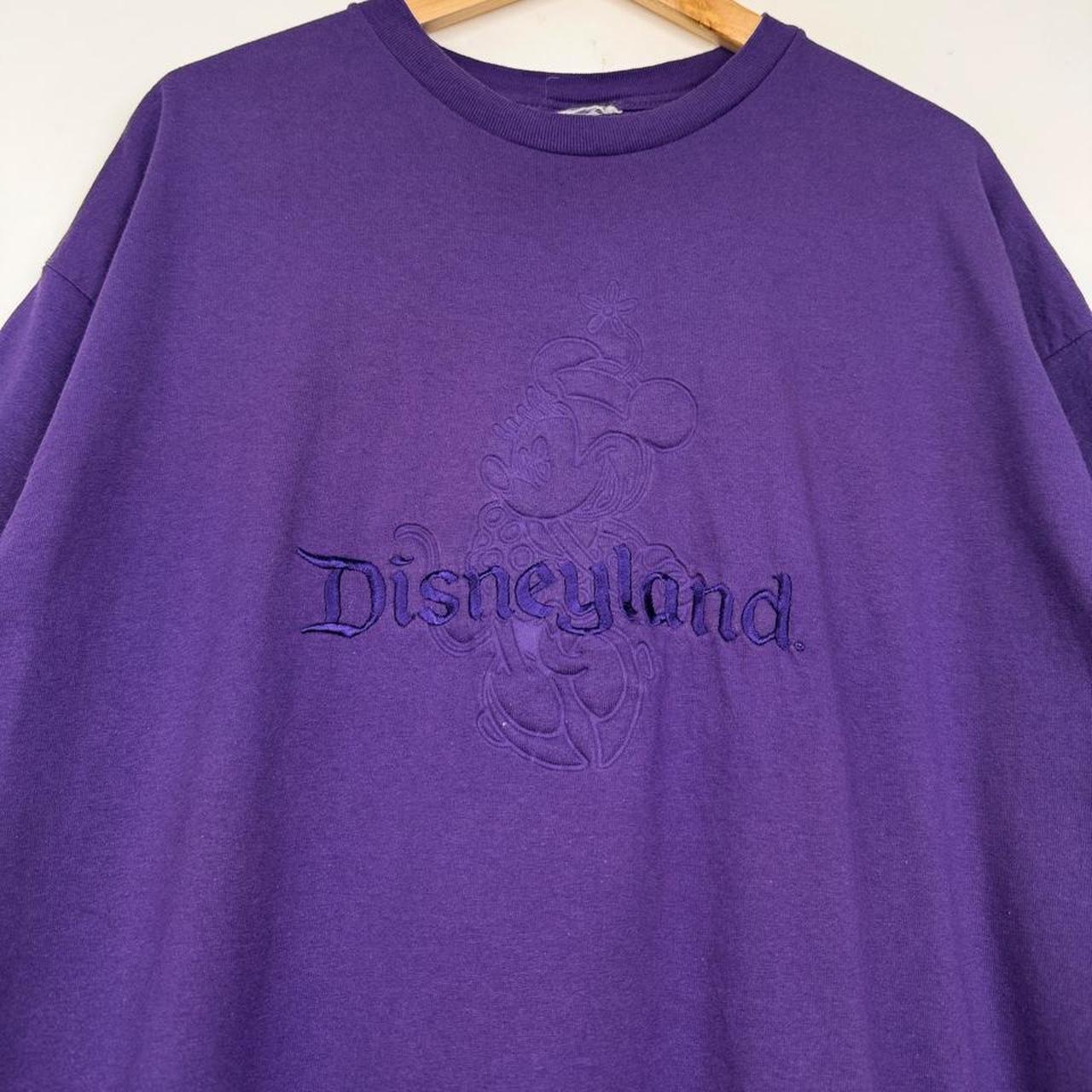 Vintage 00s Disneyland Minnie Mouse Embossed Embroidered Purple T Shirt (XL)