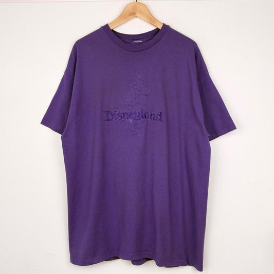 Vintage 00s Disneyland Minnie Mouse Embossed Embroidered Purple T Shirt (XL)
