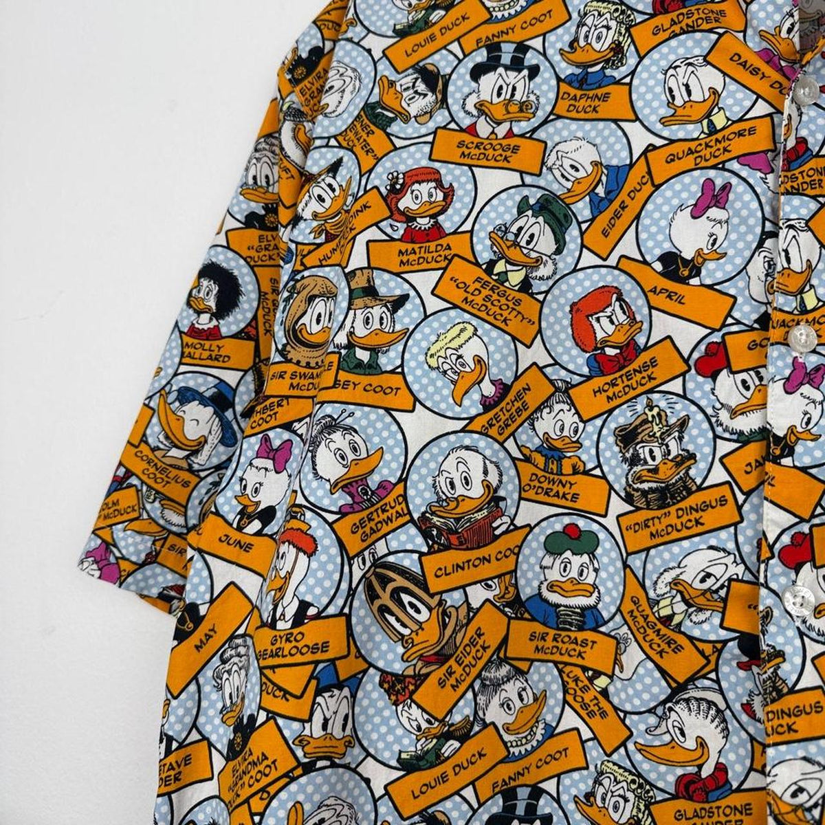 Donald Duck Family All Over Button Up Shirt (M)
