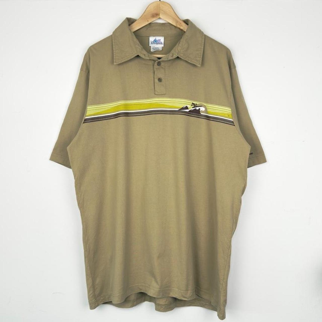 Vintage 00s Disneyland Mickey Mouse Surfing Khaki Polo Shirt (XL/XXL)