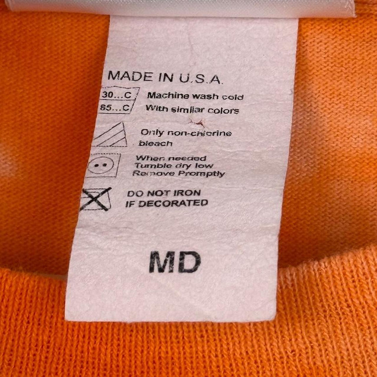 Vintage 2005 Magic Kingdom Halloween Party Orange T Shirt (M)
