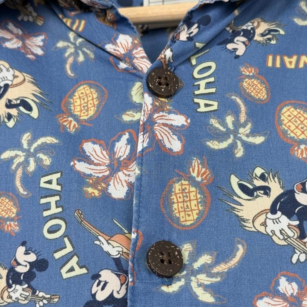 Disney Mickey Mouse Blue Hawaiian Shirt (XL)