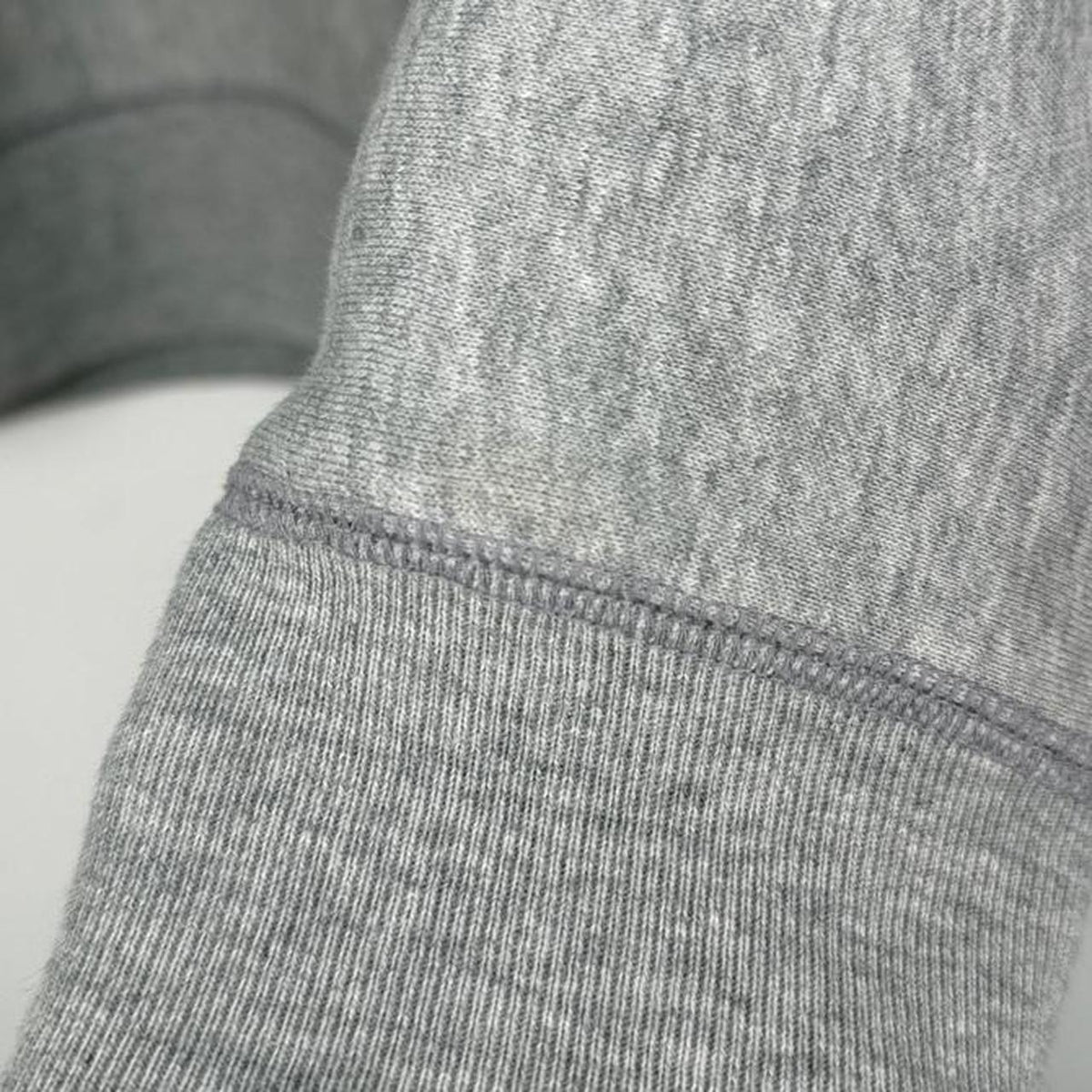 Vintage 00s Eeyore Disney Store Grey Sweatshirt (M)