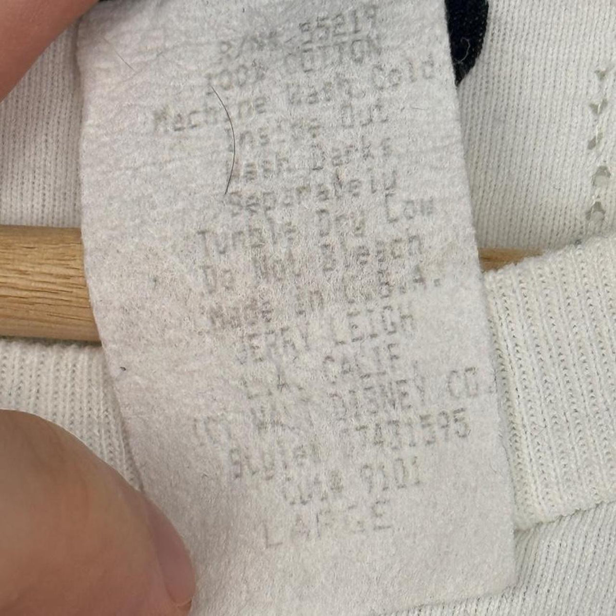 Vintage 90s Mickey Mouse White Sweatshirt (L)