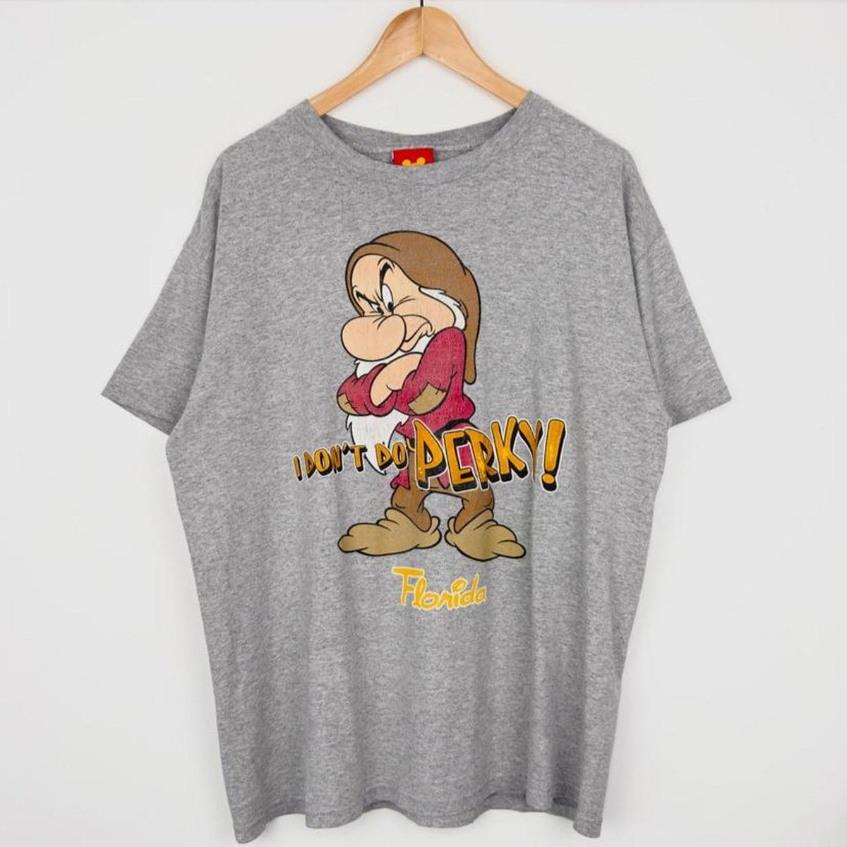 Disney Florida Grumpy I Don't Do Perky 2000s Grey T Shirt (L)