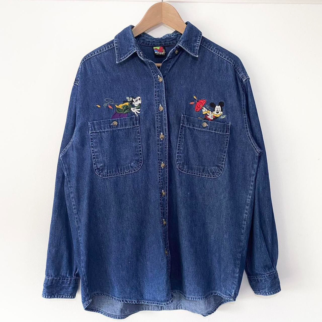 Vintage Windy Day Embroidered Disney Denim 90s Shirt (S/M)