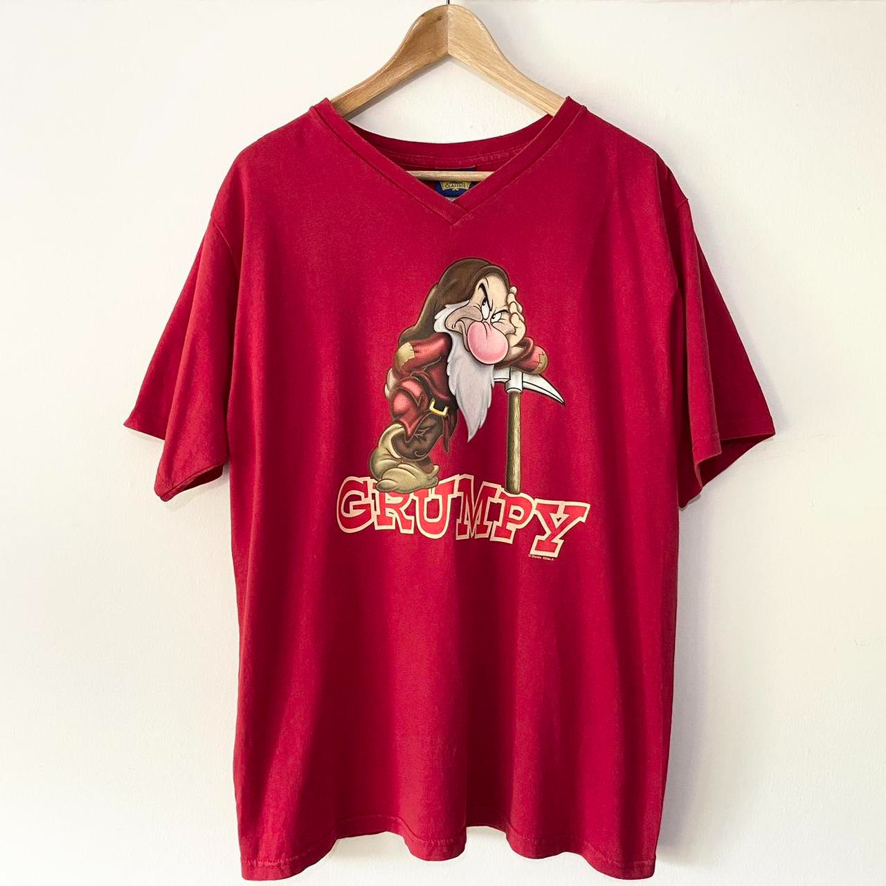 Vintage Grumpy V Neck T Shirt (XL)