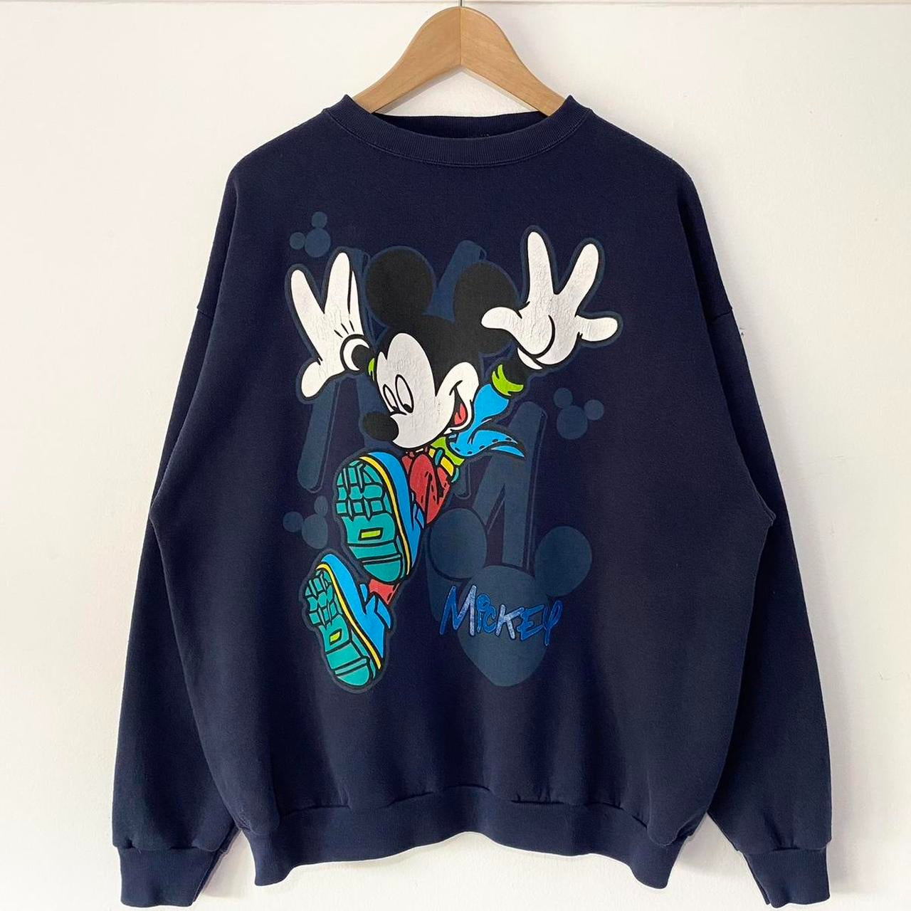 Vintage Jumping Mickey Mouse 90s Sweatshirt (L)