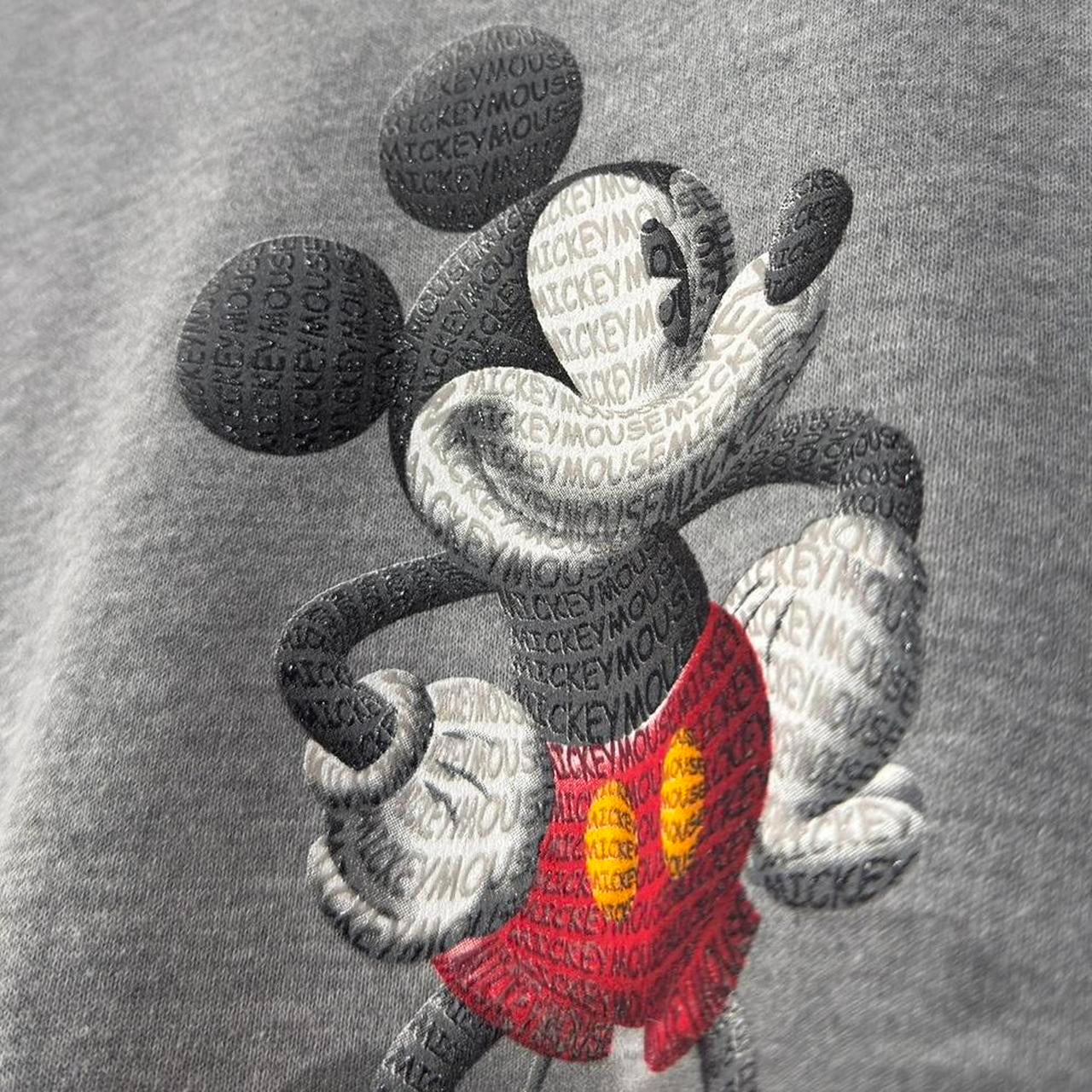 Vintage Mickey Disney Store 00s Sweatshirt (M)