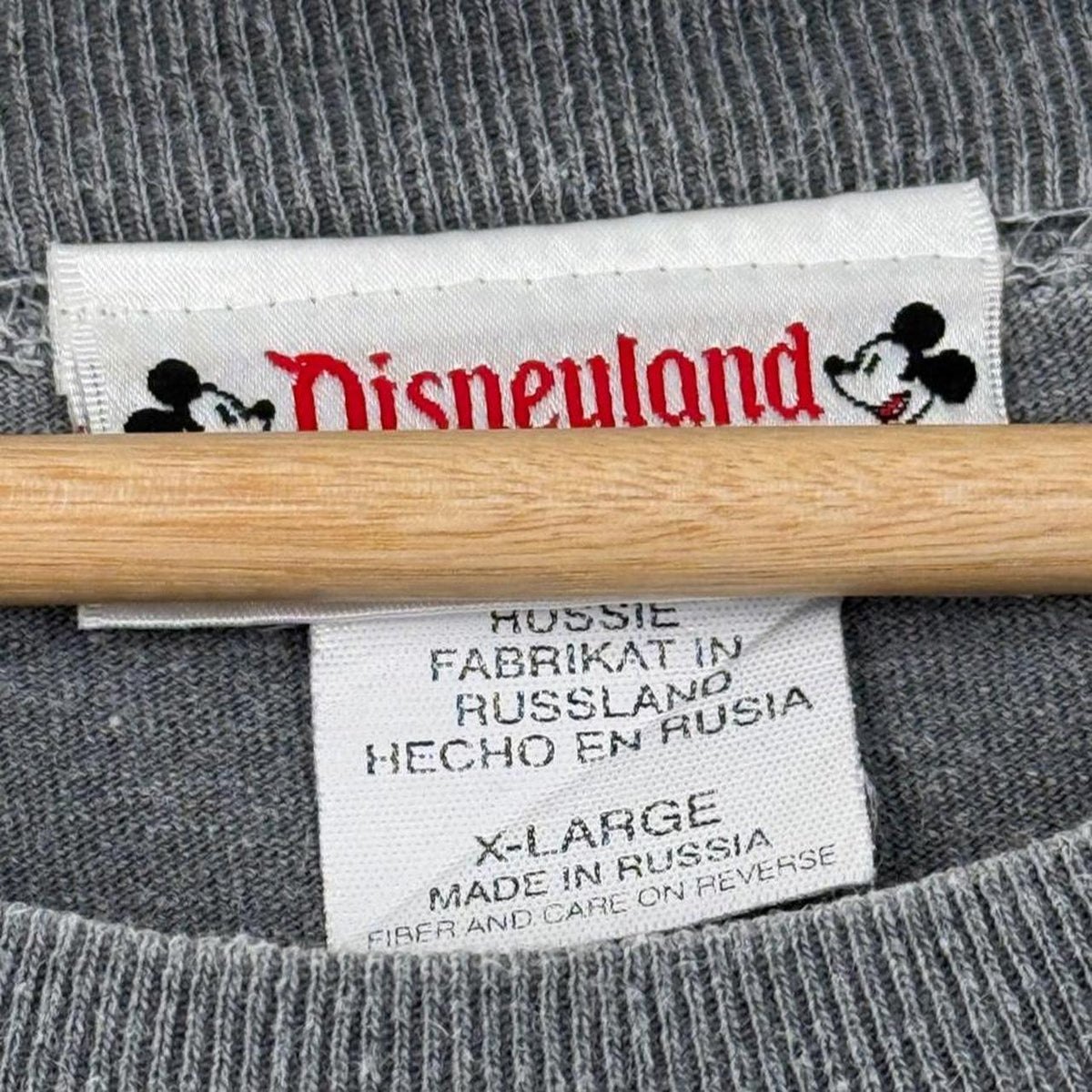 Vintage 00s Goofy Disneyland Faded Grey T Shirt (XL)
