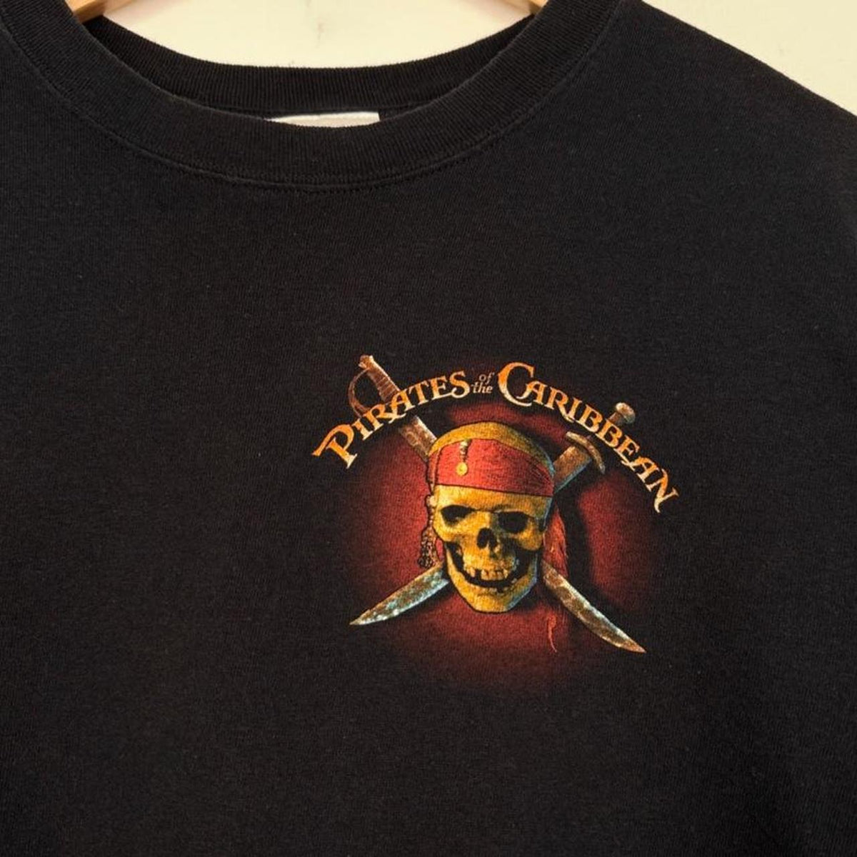 Disney Pirates of the Caribbean 2000s Black T Shirt (M)