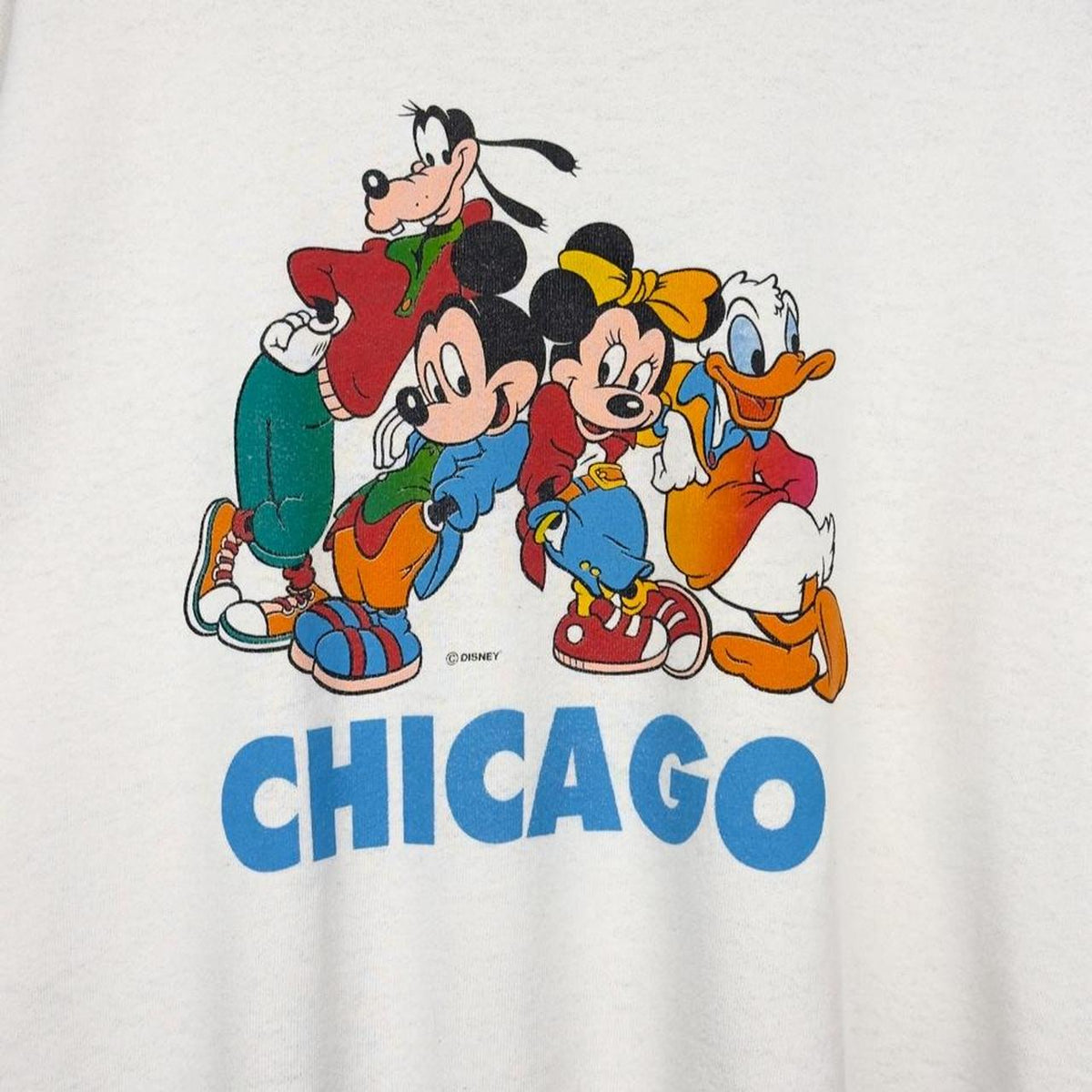 Vintage 90s Mickey & Friends Chicago Distressed White Sweatshirt (M)