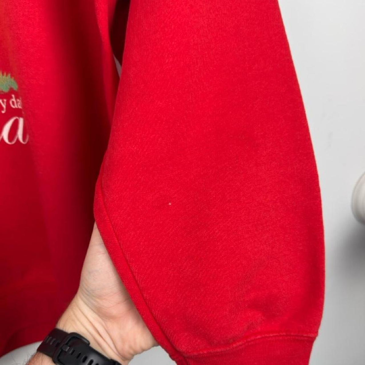 Vintage 00s Winnie the Pooh Nana Distressed Red Sweatshirt (L)