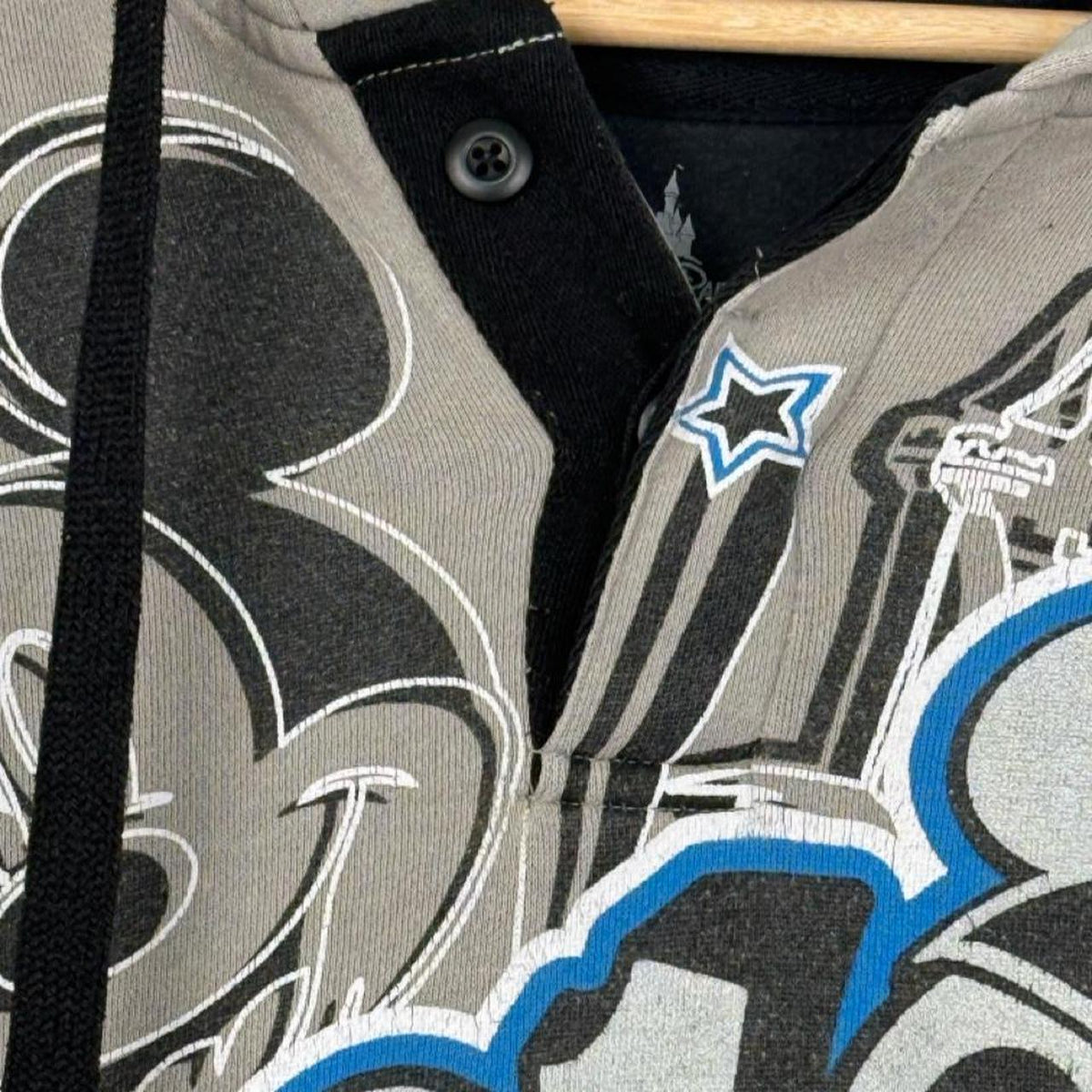 Disneyland Resort 2012 Grey Hoodie (L)