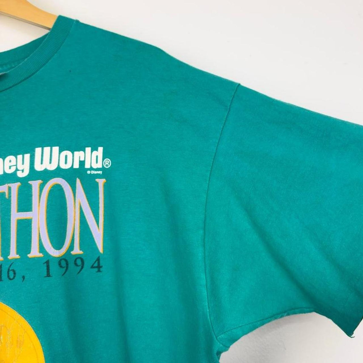 Vintage 1994 Walt Disney World Marathon Teal T Shirt (XL)