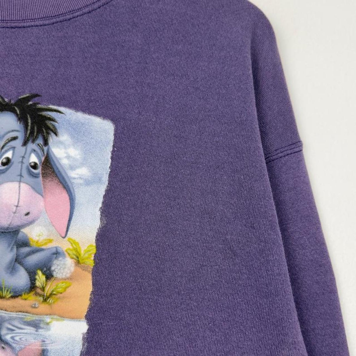 Vintage 00s Disney Store Eeyore Purple Sweatshirt (L)