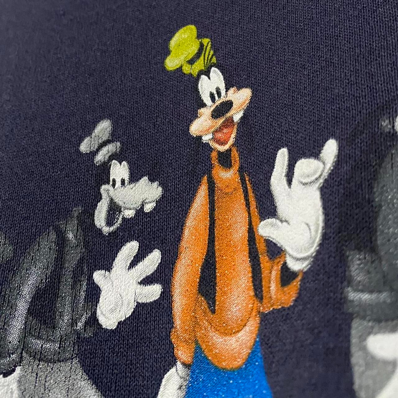 Vintage Goofy Disney Store 00s Sweatshirt (XL)