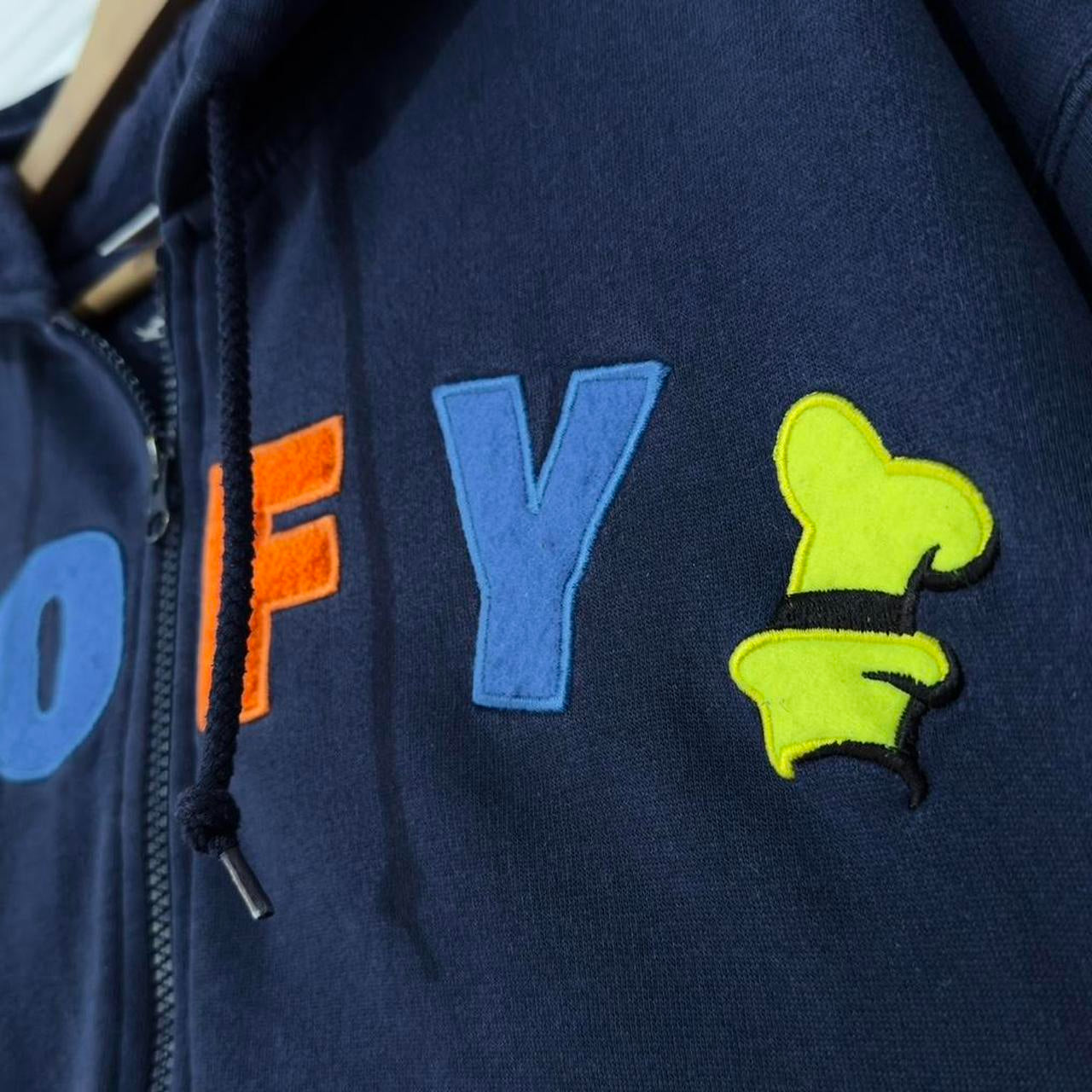 Vintage Disneyland Goofy 00s Hoodie (S)