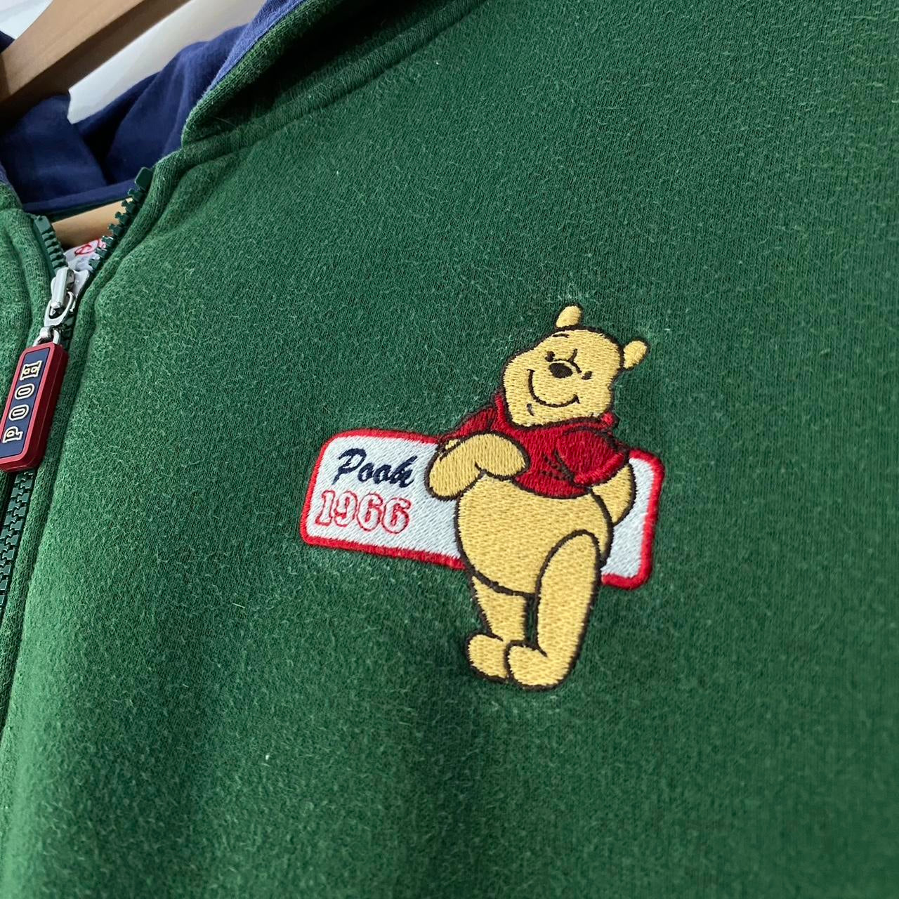 Vintage Winnie The Pooh 00s Hoodie (XL/XXL)