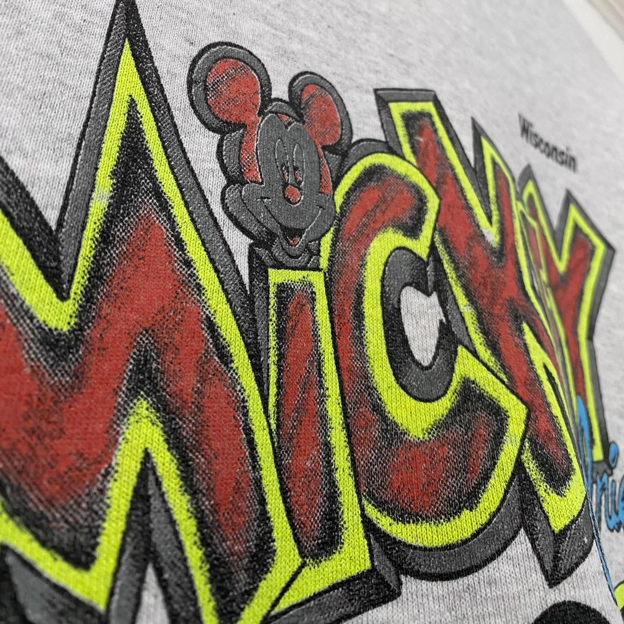 Vintage Mickey & Friends 90s Sweatshirt (L)