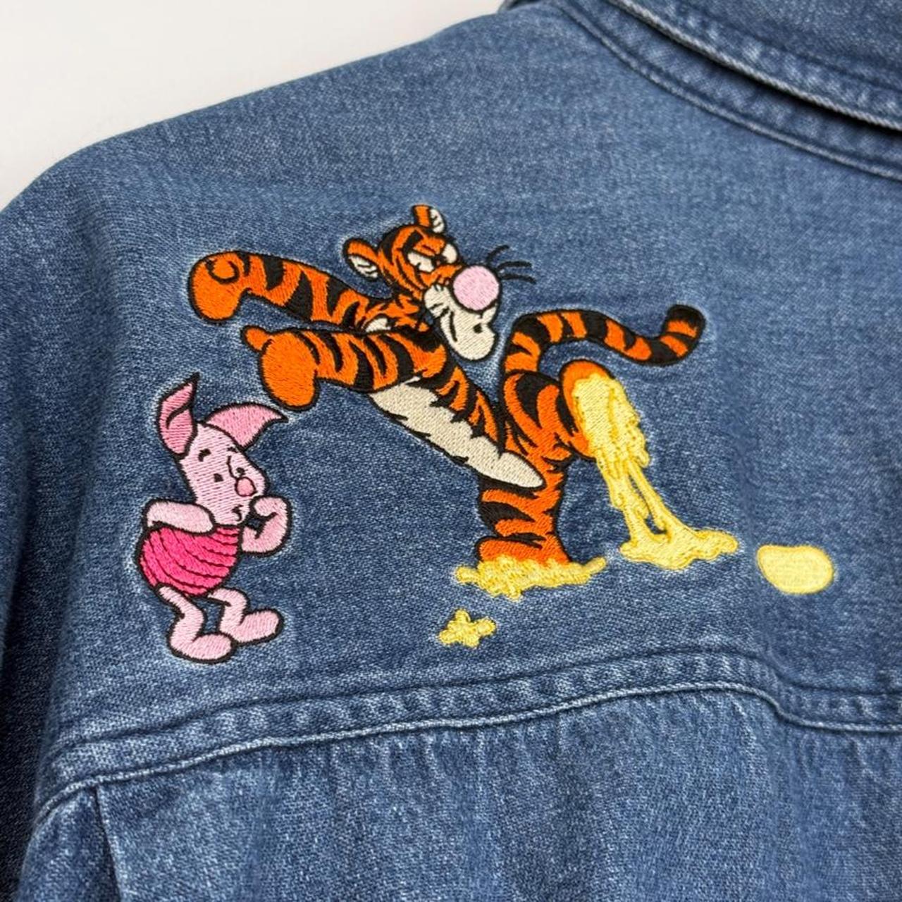 Vintage 00s Pooh & Friends Honey Embroidered Blue Denim Shirt (XXL)