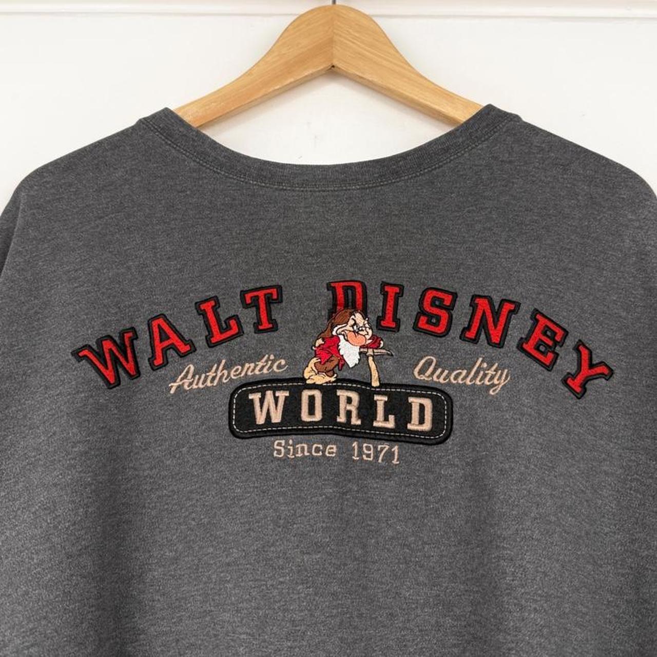 Walt Disney World Grumpy Embroidered 2000s Long Sleeve (XL)