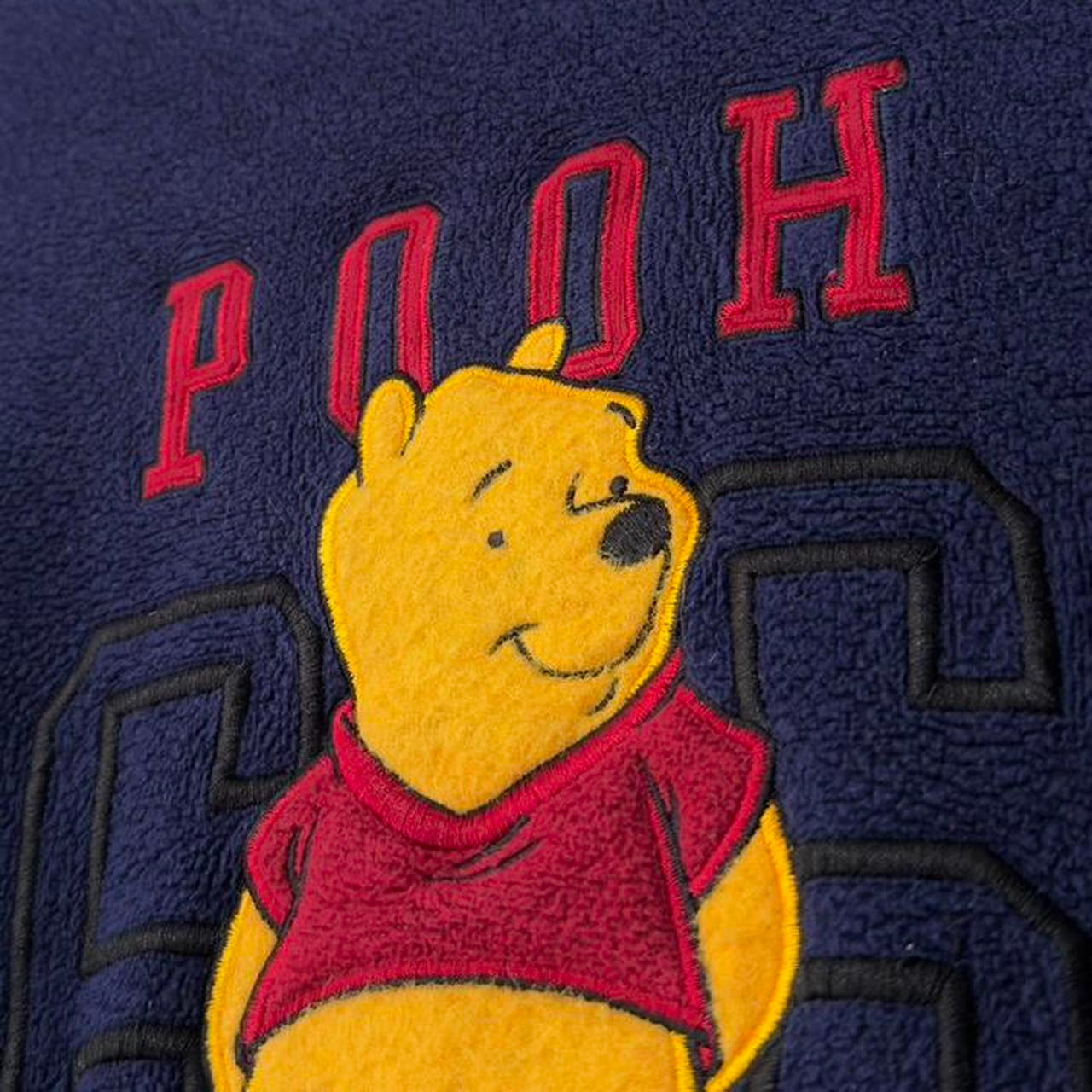 Vintage Pooh Embroidered Fleece 00s Sweatshirt (L/XL)