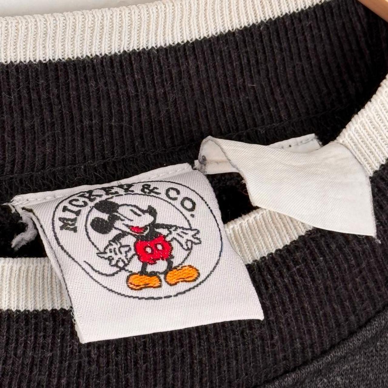 Vintage 90s Mickey & Co Embroidered Sweatshirt (L)