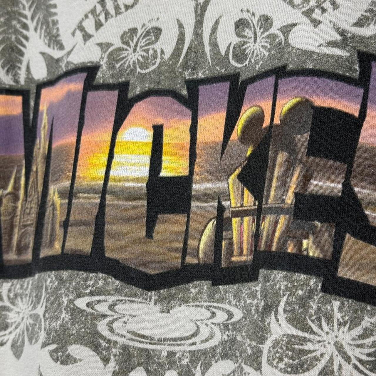 Disneyland Resort Paradise Mickey Mouse Beach 2000s T Shirt (M)