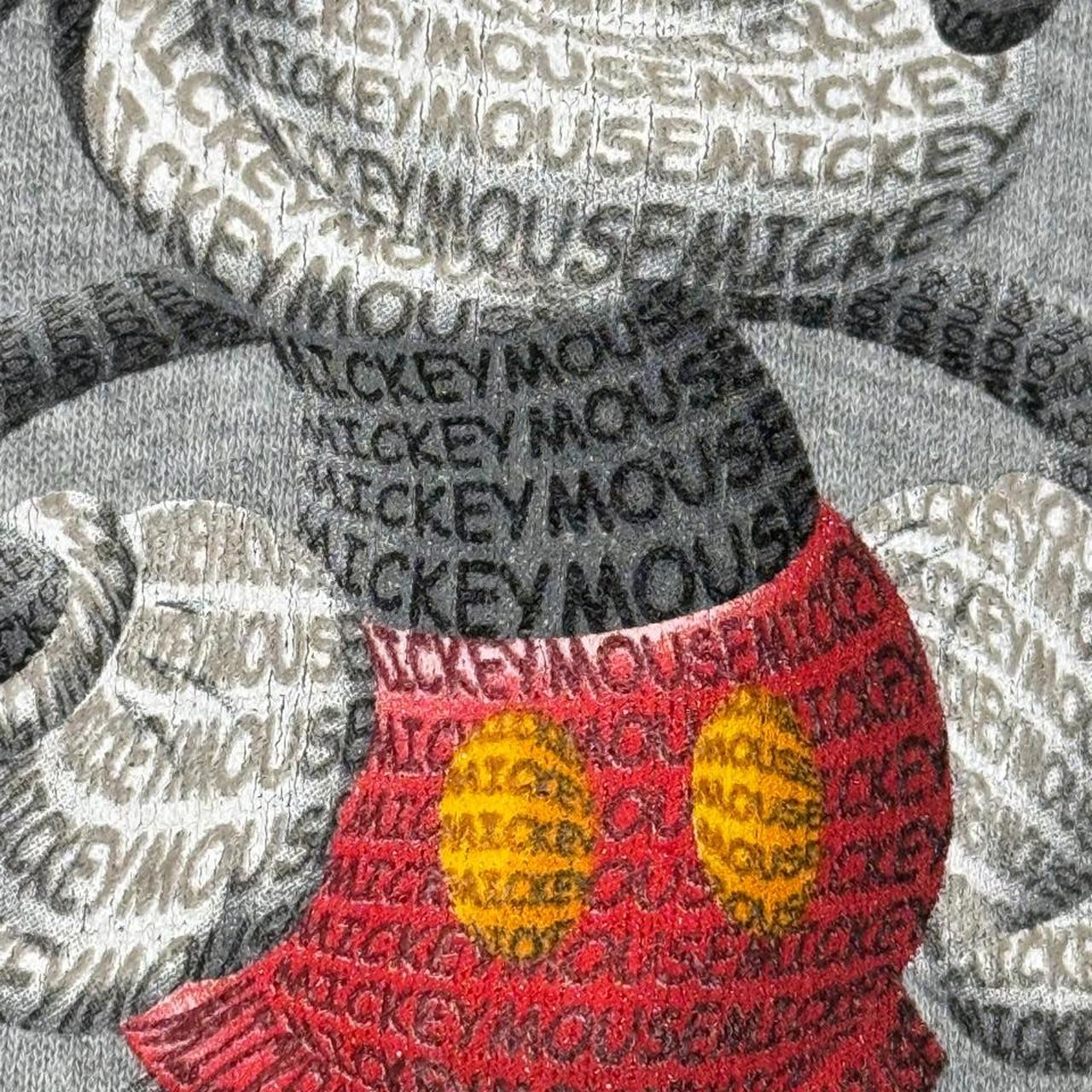 Vintage 00s Mickey Mouse Disney Store Grey Sweatshirt (XXL)