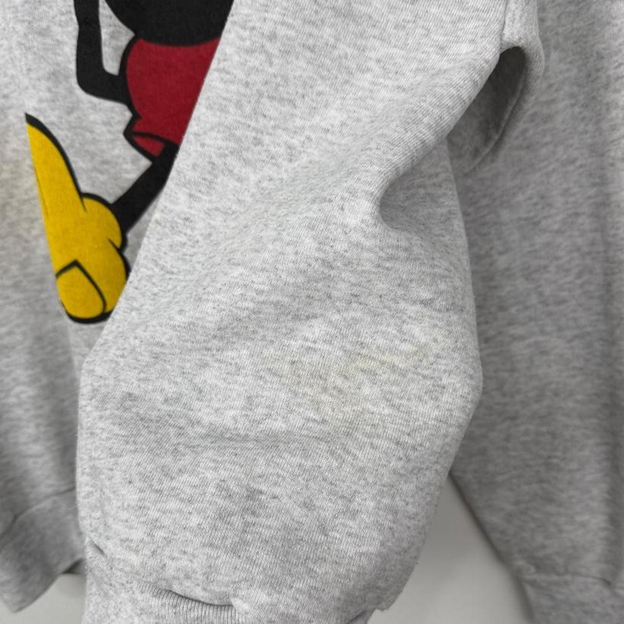 Vintage 90s Mickey Mouse Classic Distressed Sweatshirt (M)