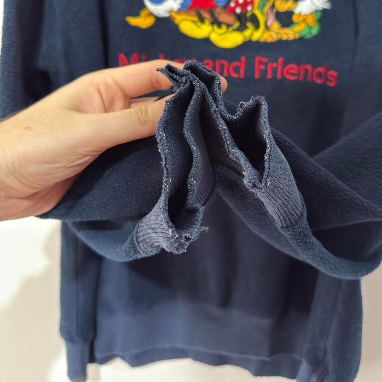 Vintage Mickey & Friends 90s Fleece Sweatshirt (M)