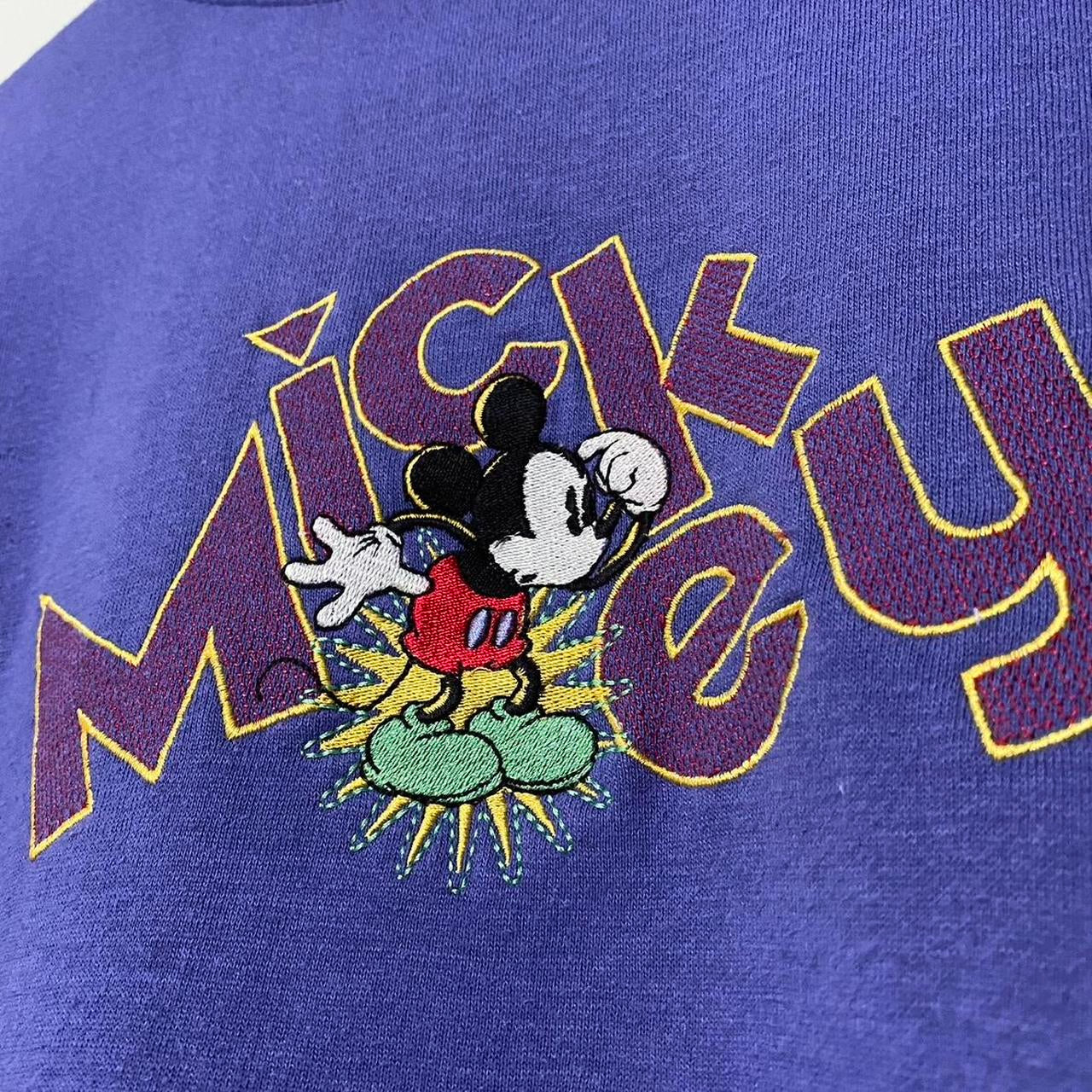 Vintage Mickey Embroidered 90s Sweatshirt (M)