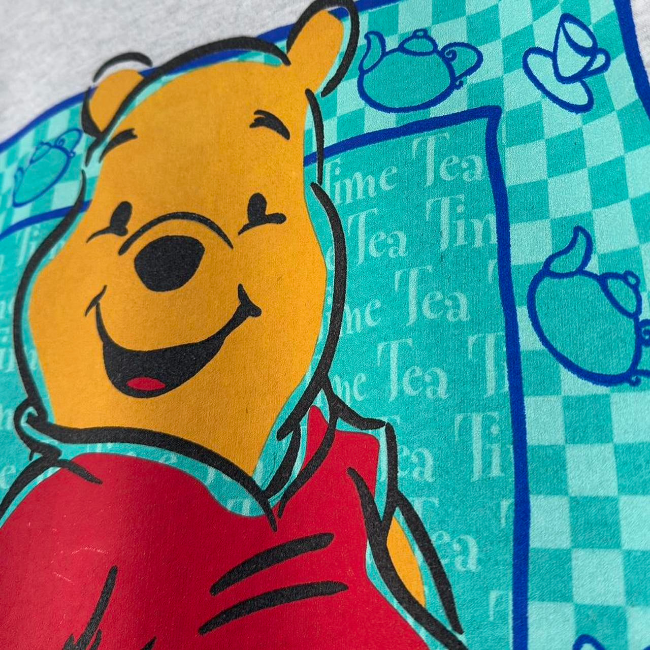 Vintage Pooh Tea Time 90s Sweatshirt (L)