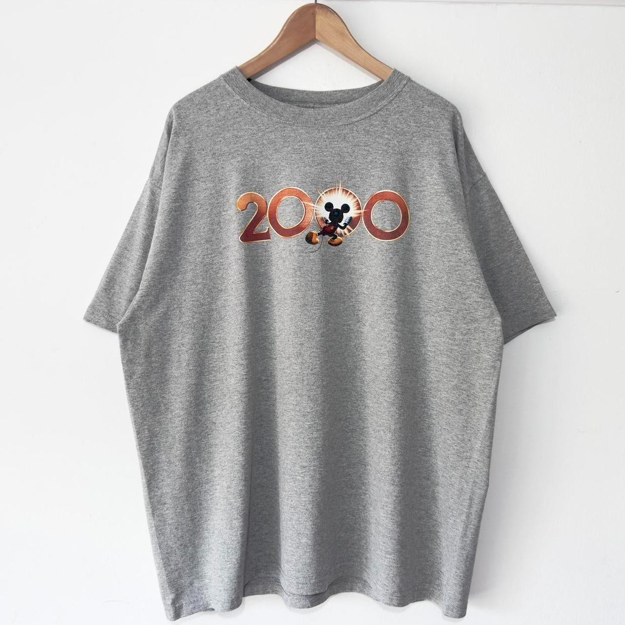 Vintage Mickey Mouse 2000 T Shirt (XL/XXL)