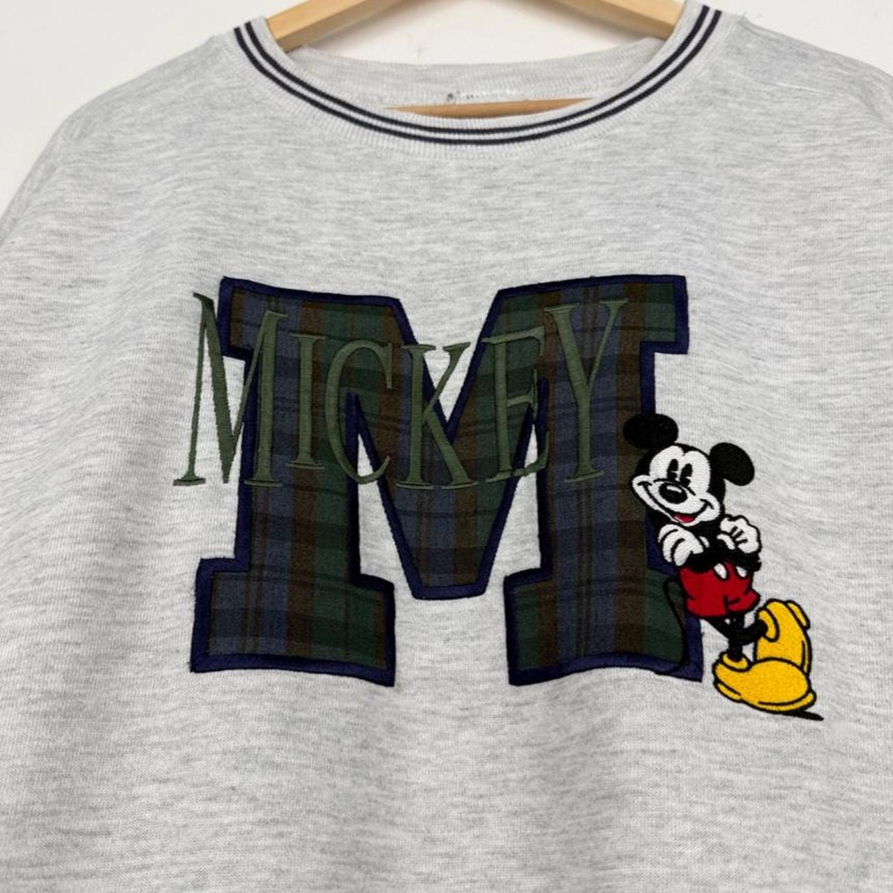 Vintage 90s Mickey Mouse Embroidered M Grey Sweatshirt (XL)