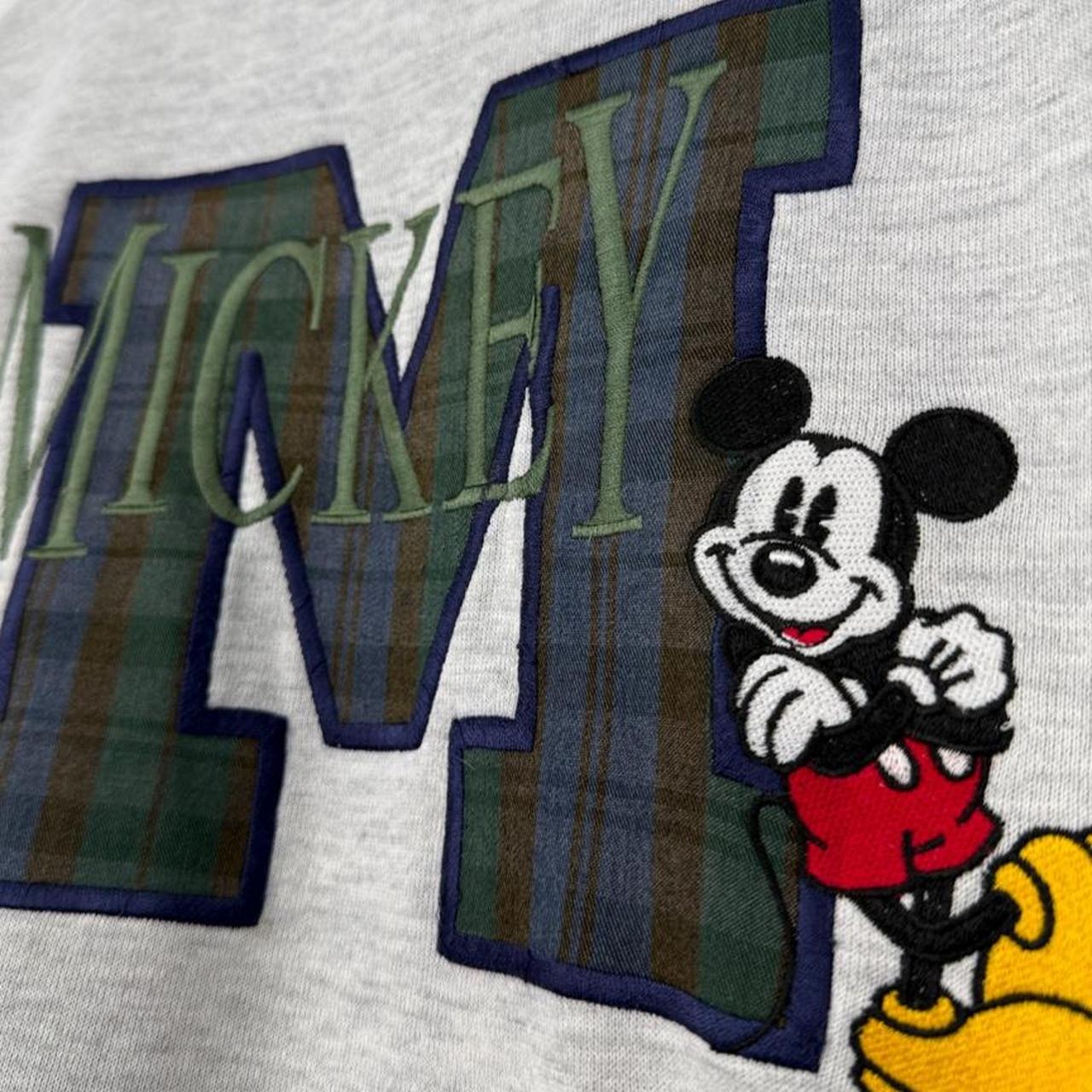 Vintage 90s Mickey Mouse Embroidered M Grey Sweatshirt (XL)