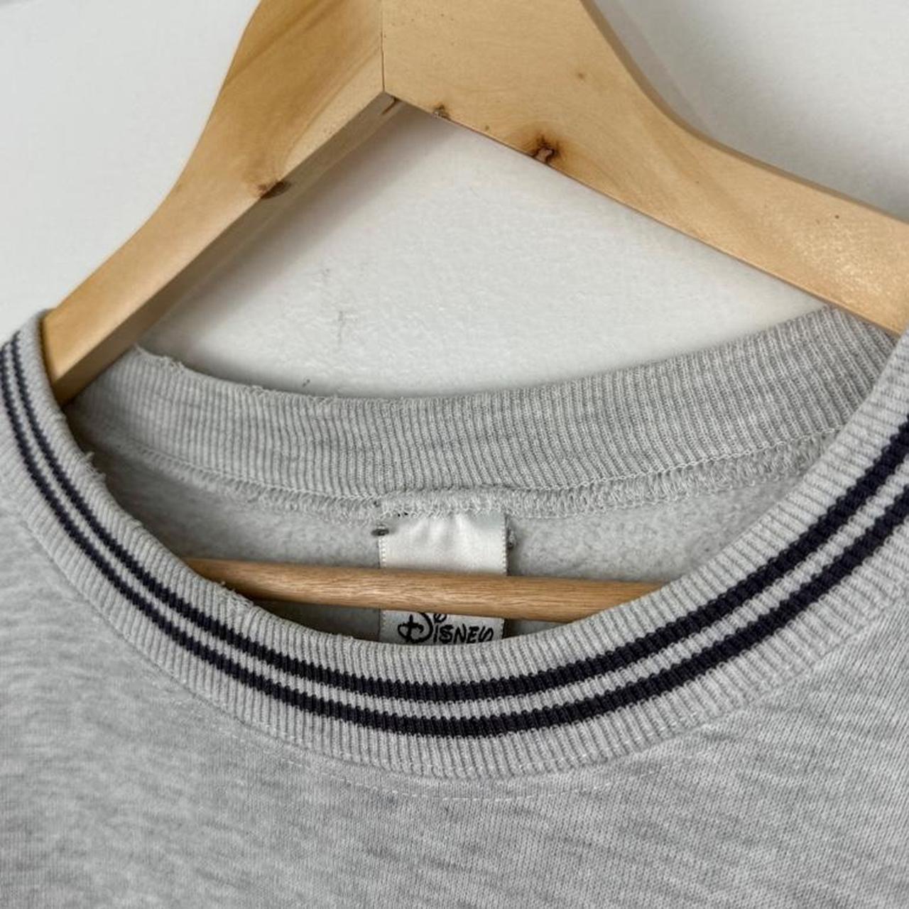 Vintage 90s Mickey Mouse Embroidered M Grey Sweatshirt (XL)