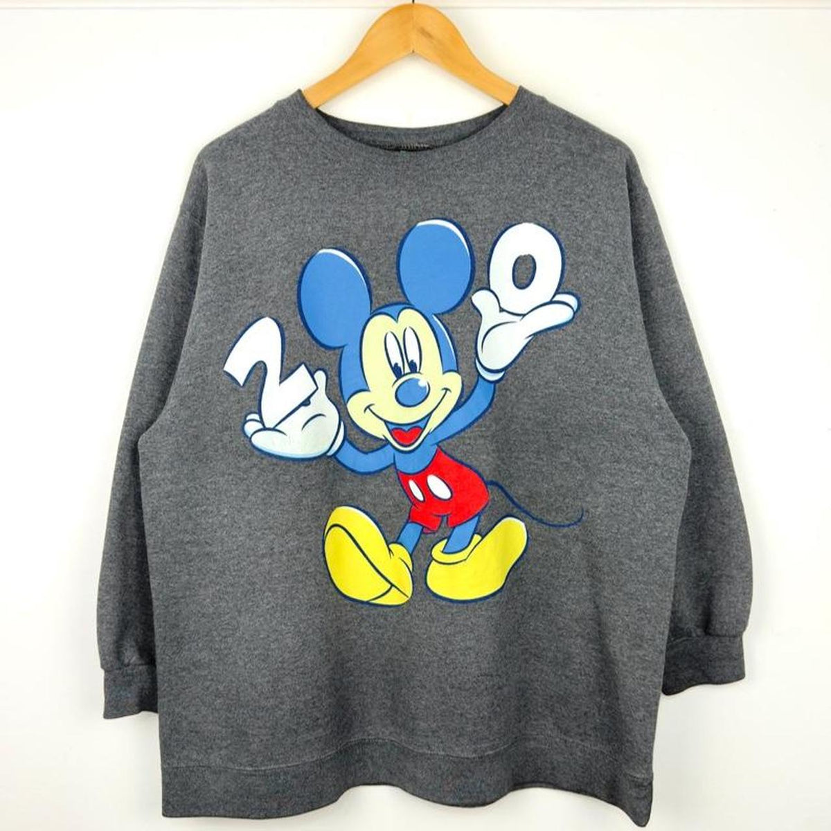 Vintage 2000 Mickey Mouse Dark Grey Sweatshirt (Women's L/XL)