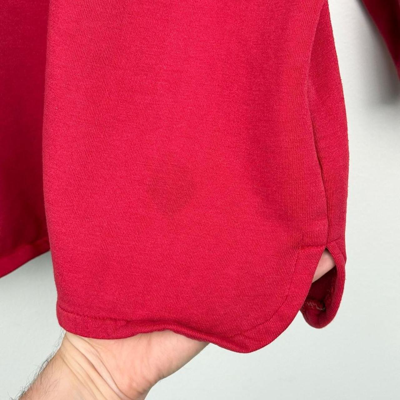 Vintage 90s Tigger Embroidered Red V Neck Sweatshirt (L)