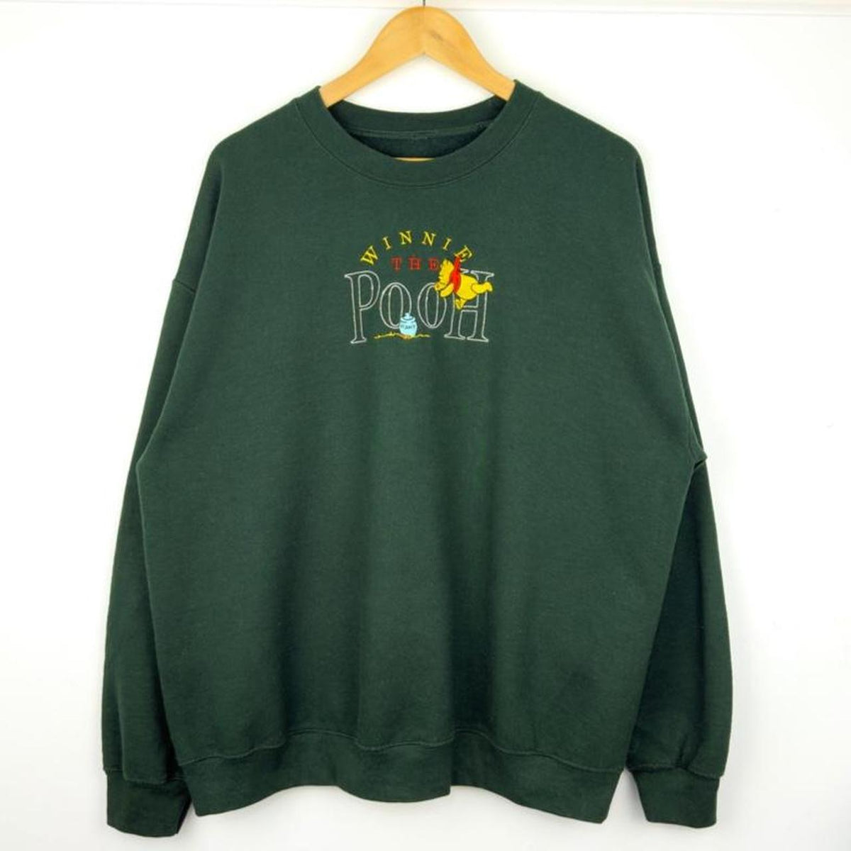 Vintage 90s Winnie the Pooh Embroidered Green Sweatshirt (XL)