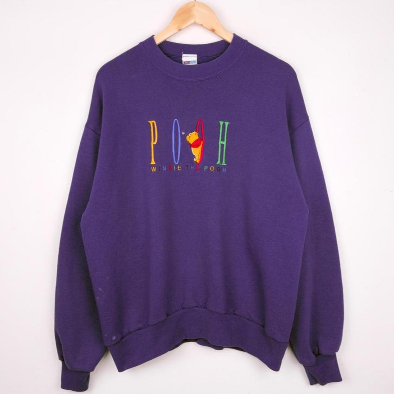 Vintage 90s Winnie the Pooh Embroidered Purple Sweatshirt (M)