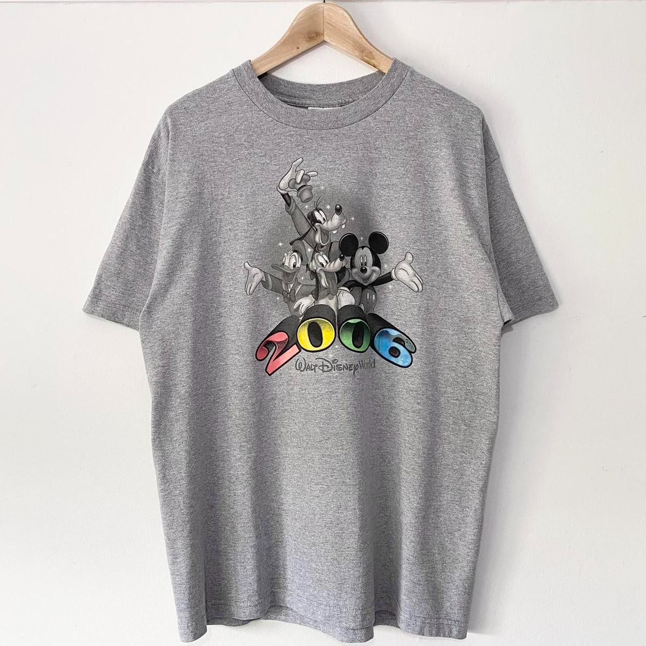 Walt Disney World 2006 T Shirt (M/L)